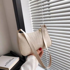 bags : Halvemaan Zadeltas Dames Donkerroze - Geribbeld Design - Synthetisch Leer in Beige van Pantino