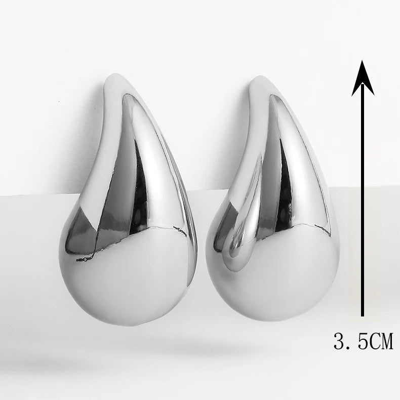 Earrings : Oorbellen Goud - SparkleAura - Met Druppel in Zilver 3.5cm van Pantino