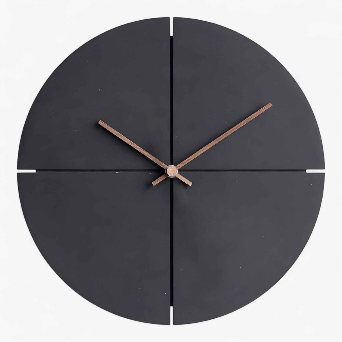 Wall Clocks : Dames Houten Wandklok in Nero van Pantinoshop
