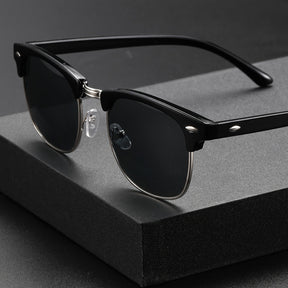 Sunglasses : Zonnebril Dames Zilver - Klassieke Premium Wenkbrauwontwerp met Ovaal Frame in van Pantino