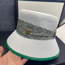 Bucket Hat : Hoed Dames Khaki - Emmerhoed met Lint in Wit van Pantino