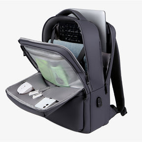 bags : Rugzak Heren Zwart - Stroomlijn Executive Waterdichte Laptoprugzak in van Pantino