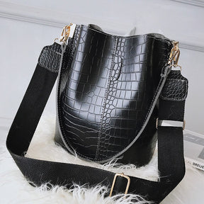 bags : Schoudertas Dames - Elegante Enkele in Black van Pantino