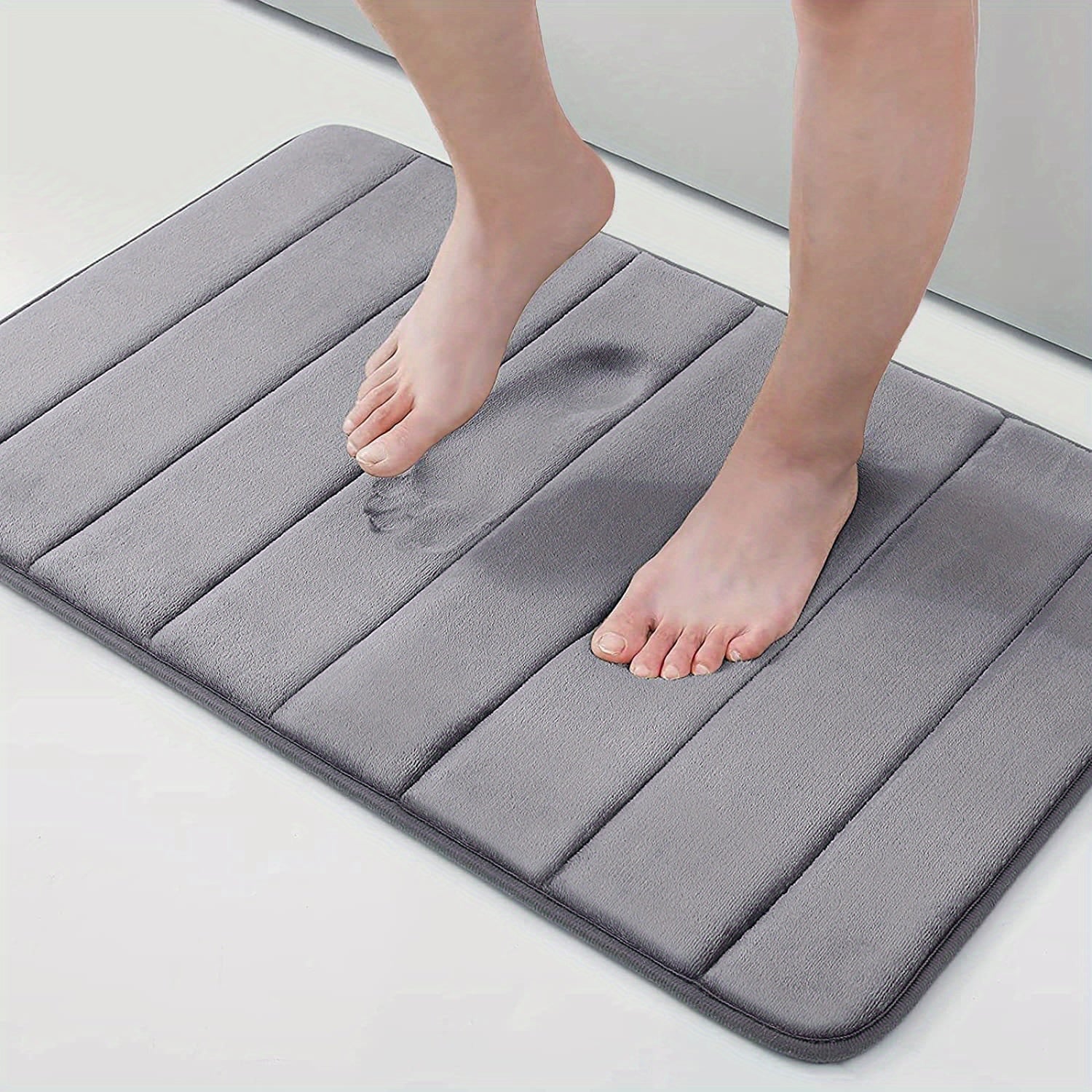 home & garden : Comfortabel en Sneldrogend Antislip Badmat - Machinewasbaar - Zwart in Donkergrijs 50,8 X 81,28 Cm van Pantino