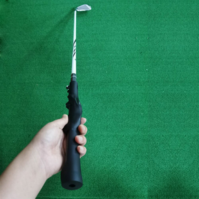 outdoor equipment : Golf Grip Trainer Rechtshandig Zwart Rubber voor Correcte Golfclub Grip in van Pantino