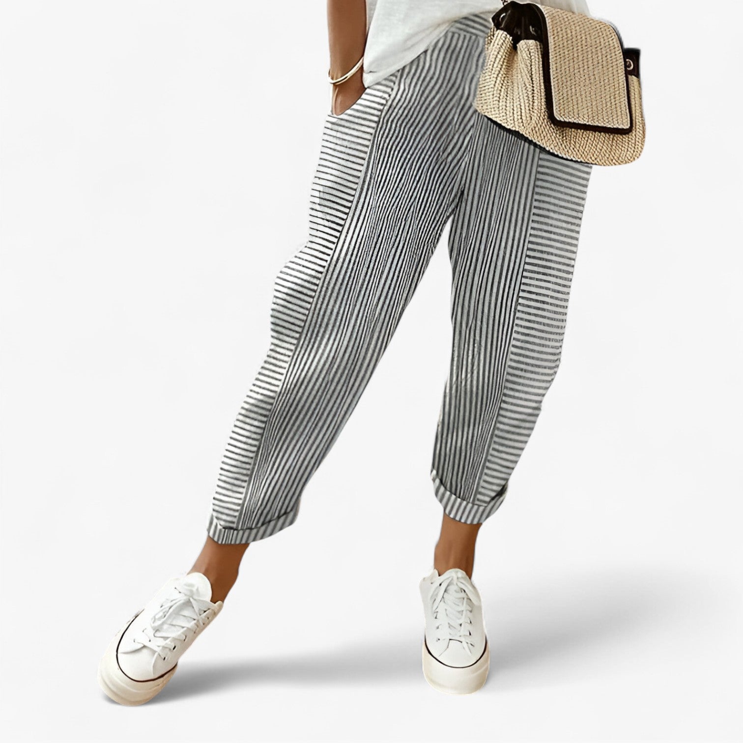 Pants : Vloeiende Stijl voor Warme Dagen Pelle in Grigio chiaro van Pantino