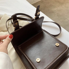 bags : Crossbody Tas Dames Zwart - Mini 5cm Sleutelhanger Formaat - Kunstleer in van Pantino