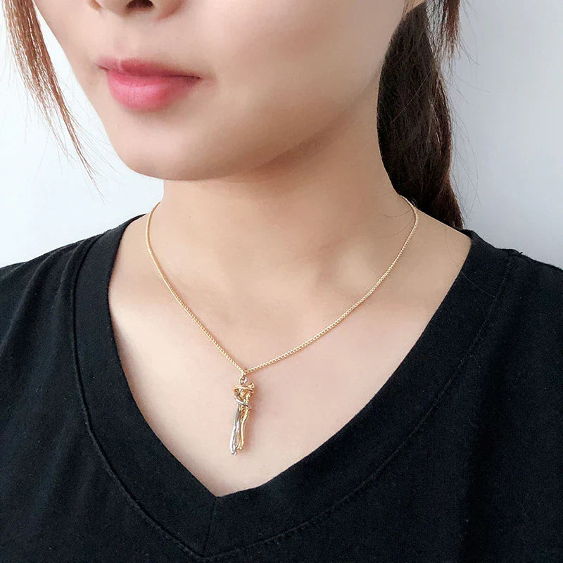 Necklace : Hartelijke Charm Ketting Dames - Warmte Verbinding Genegenheid - Zilver in van Pantino