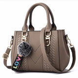 Sac à main élégant pour femmes en cuir synthétique