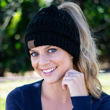 Ponytail Beanie : Ponytail Winter Beanie - Prachtige Beanies voor Jou Dames - Zwart in Zwart van Pantino