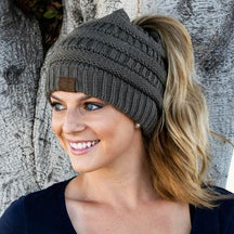 Ponytail Beanie : Ponytail Winter Beanie - Prachtige Beanies voor Jou Dames - Zwart in Donkergrijs van Pantino