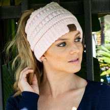 Ponytail Beanie : Ponytail Winter Beanie - Prachtige Beanies voor Jou Dames - Zwart in Roze van Pantino
