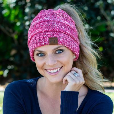 Ponytail Beanie : Ponytail Winter Beanie - Prachtige Beanies voor Jou Dames - Zwart in Roze Confetti van Pantino