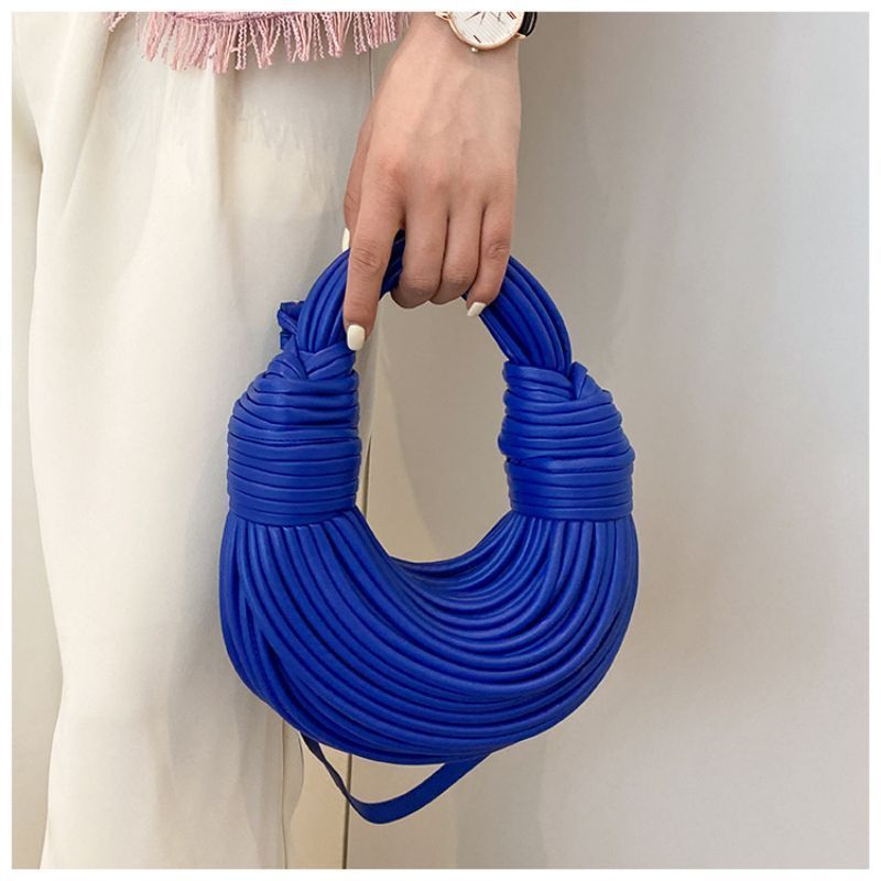 bags : Elegante Handtas Dames Goud - Stijlvolle Avondtas Mesh - Metaal in Blauw van Pantino