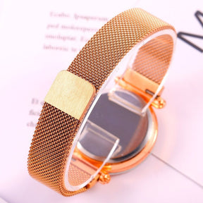 watches : Dameshorloge Goud - Kristal Sterren Galaxy Look Magnetisch - RVS in van Pantino