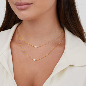 Necklace : Ketting Goud - Mira Pearl 40cm in van Pantino