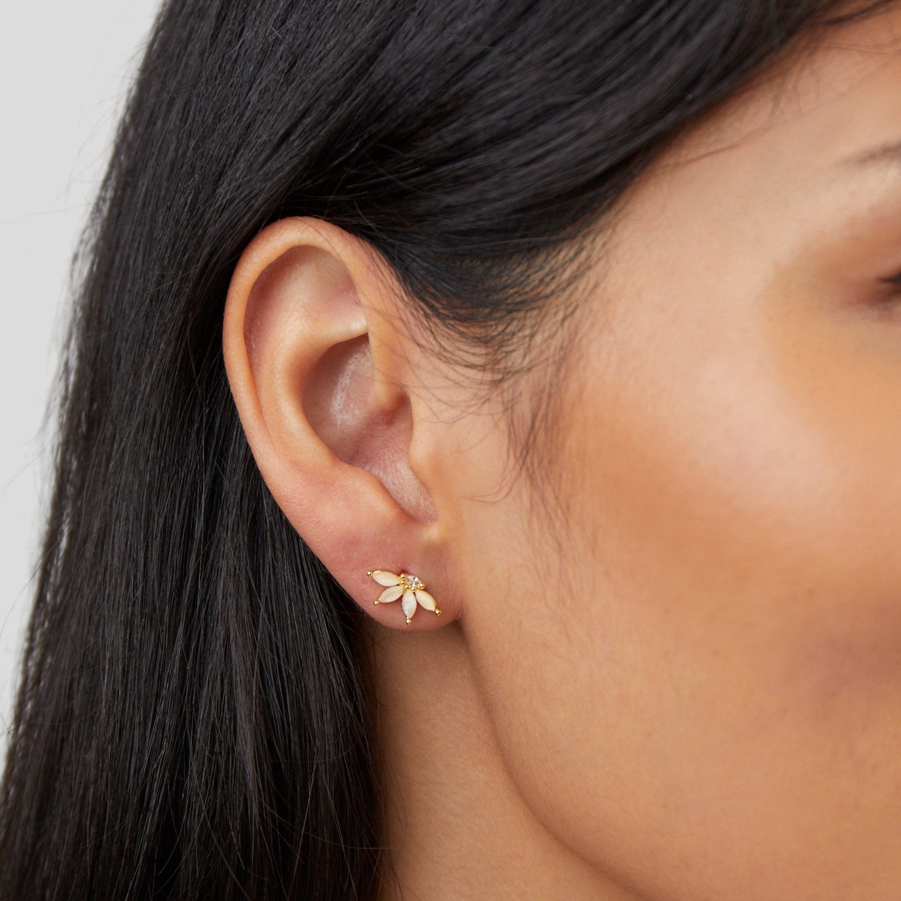 Earrings : Leaf Oorbellen Goud 2 Cm in van Pantino
