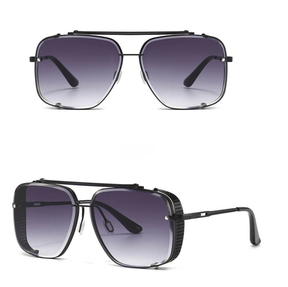 Eyeglasses : Leonard Buccino Zwarte Leren Heren Portemonnee - Compact & Stijlvol in Paars Zwart van Pantino