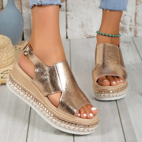 Sandals : Dames Sandalen Zwart - Klassieke Elegante Platte Zomerschoenen in van Pantino