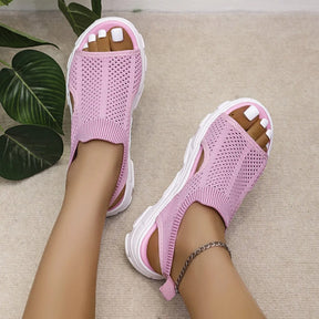 Sandals : Dames Scandinavische Sandalen - Beige Leren Comfortabele Zomersandalen in Roze van Pantino
