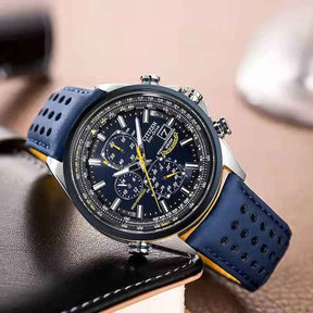 Watch : MultiSteel herenchronograafhorloge, leren band, elegant en nauwkeurig in van Pantino