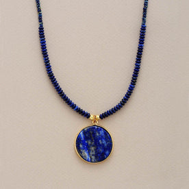 bracelet : MidnightMoon Helende Ronde Lapis in van Pantinoshop