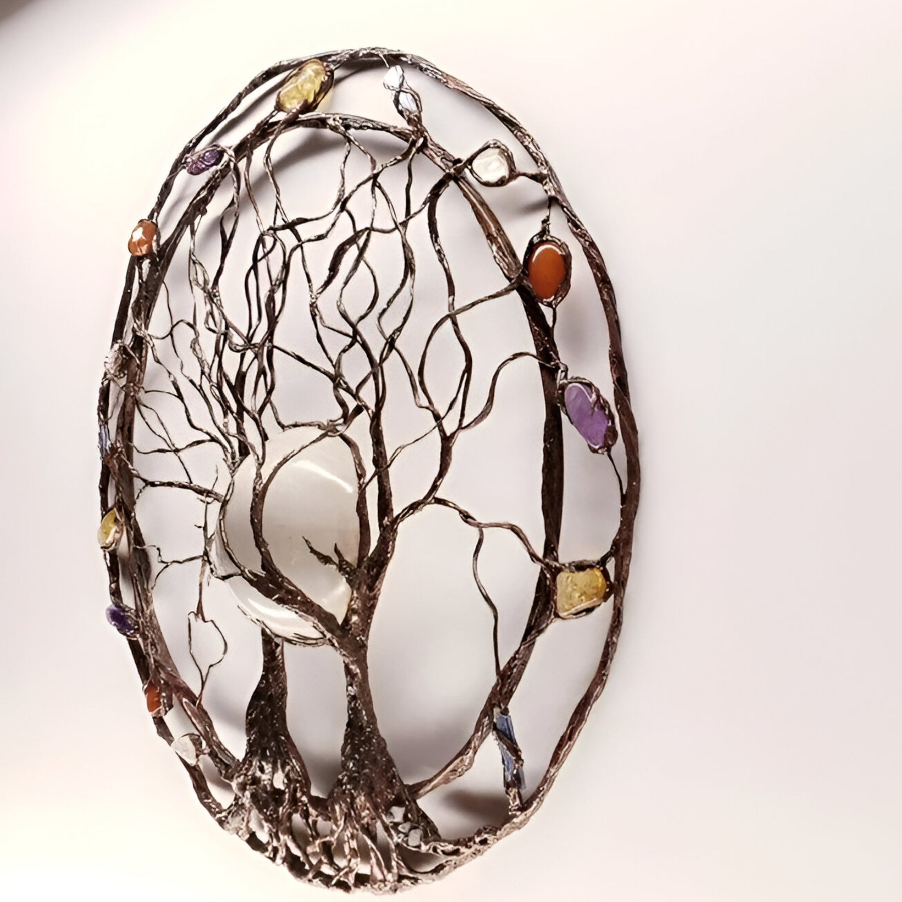 home & garden : Muurdecoratie Levensboom Metaal met Edelstenen - Boho Stijl - 60cm in van Pantino