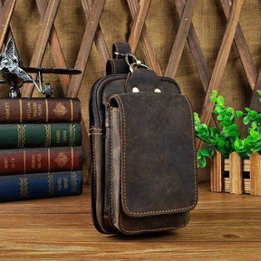 Belt Bag : Heuptasje voor heren in zwart leer – Elegant en praktisch voor dagelijks gebruik in van Pantino