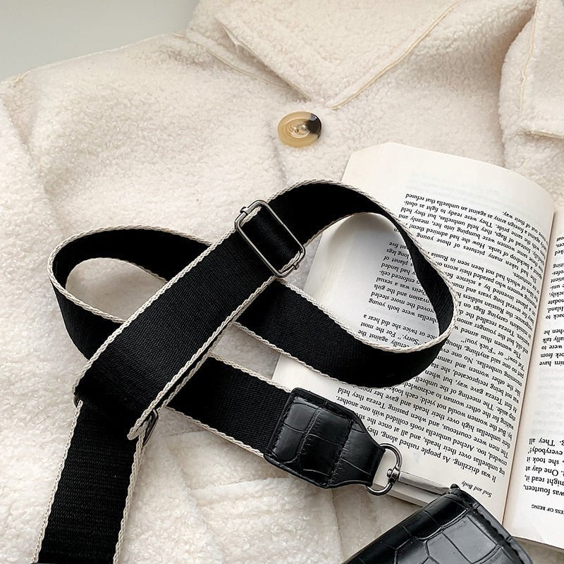bags : Crossbody Tas Dames - Mini 5cm Sleutelhanger Imitatieleer - Kunstleer in van Pantino