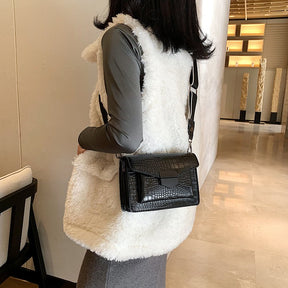 bags : Crossbody Tas Dames - Mini 5cm Sleutelhanger Imitatieleer - Kunstleer in van Pantino