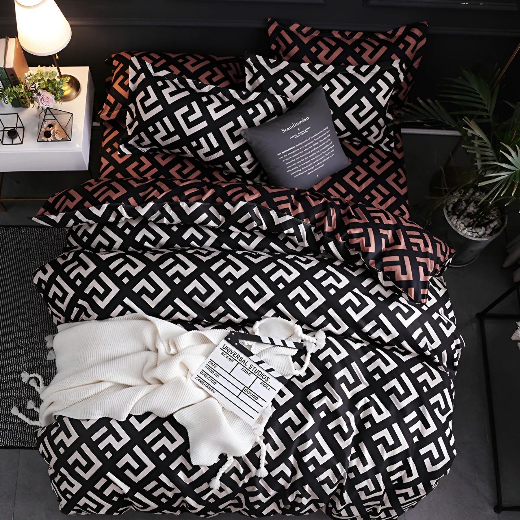 home & garden : Luxe Lakens Set Zwart - Zachte Slaapkamer Comfort - Microvezel in 4 EU van Pantino