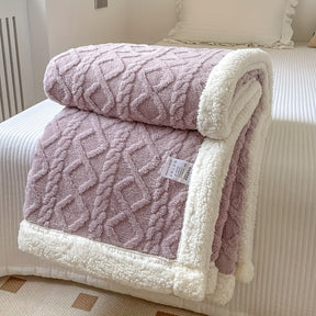 home & garden : ComfortCover - Comfort Deken - Grijs in Lila van Pantino
