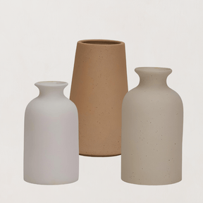 Woondecoratie : Vaas Set Keramiek - 2-Delig Woondecoratie - Minimalistisch in van Pantino