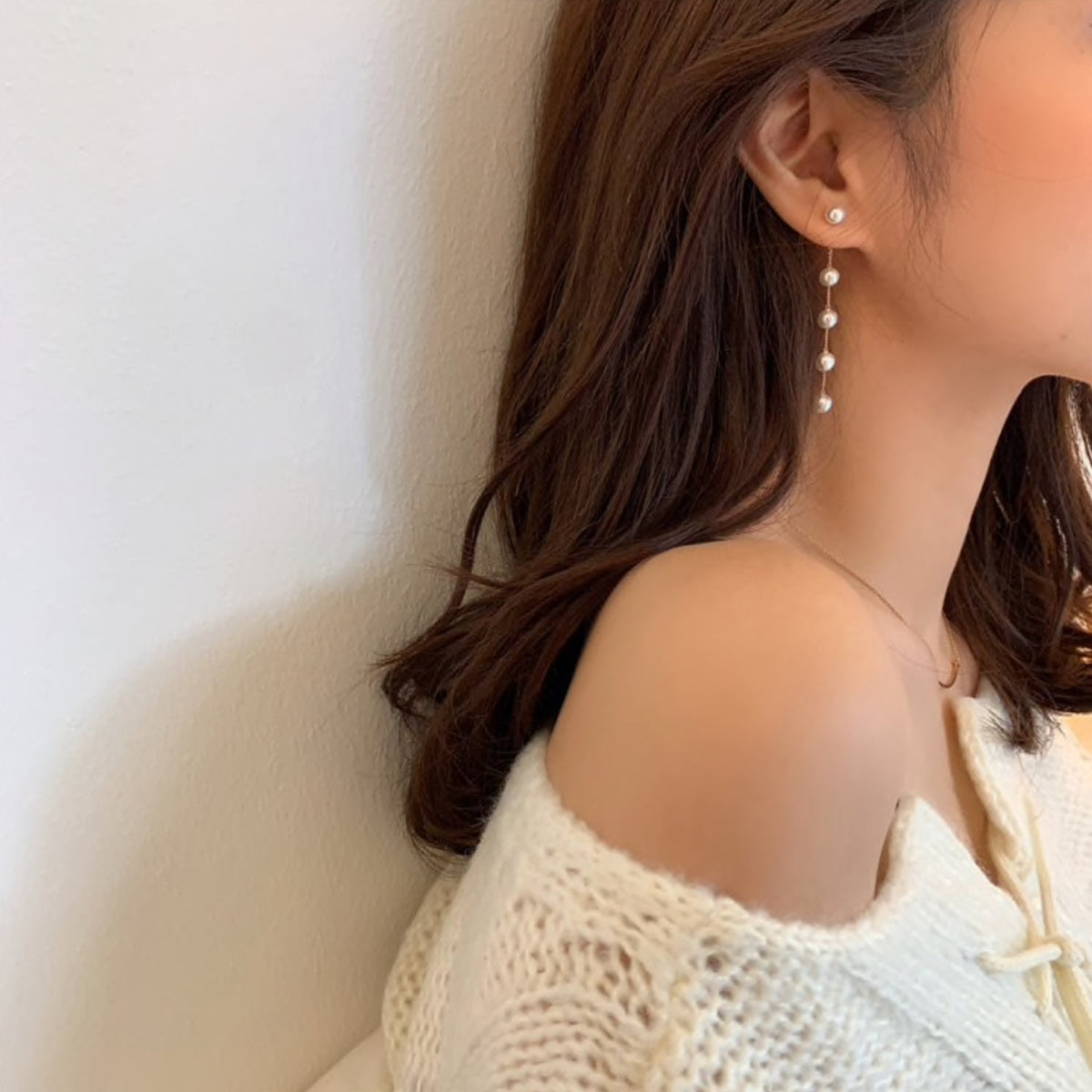 Earrings : Oorbellen Roze - Pearl Drop 5cm in van Pantino