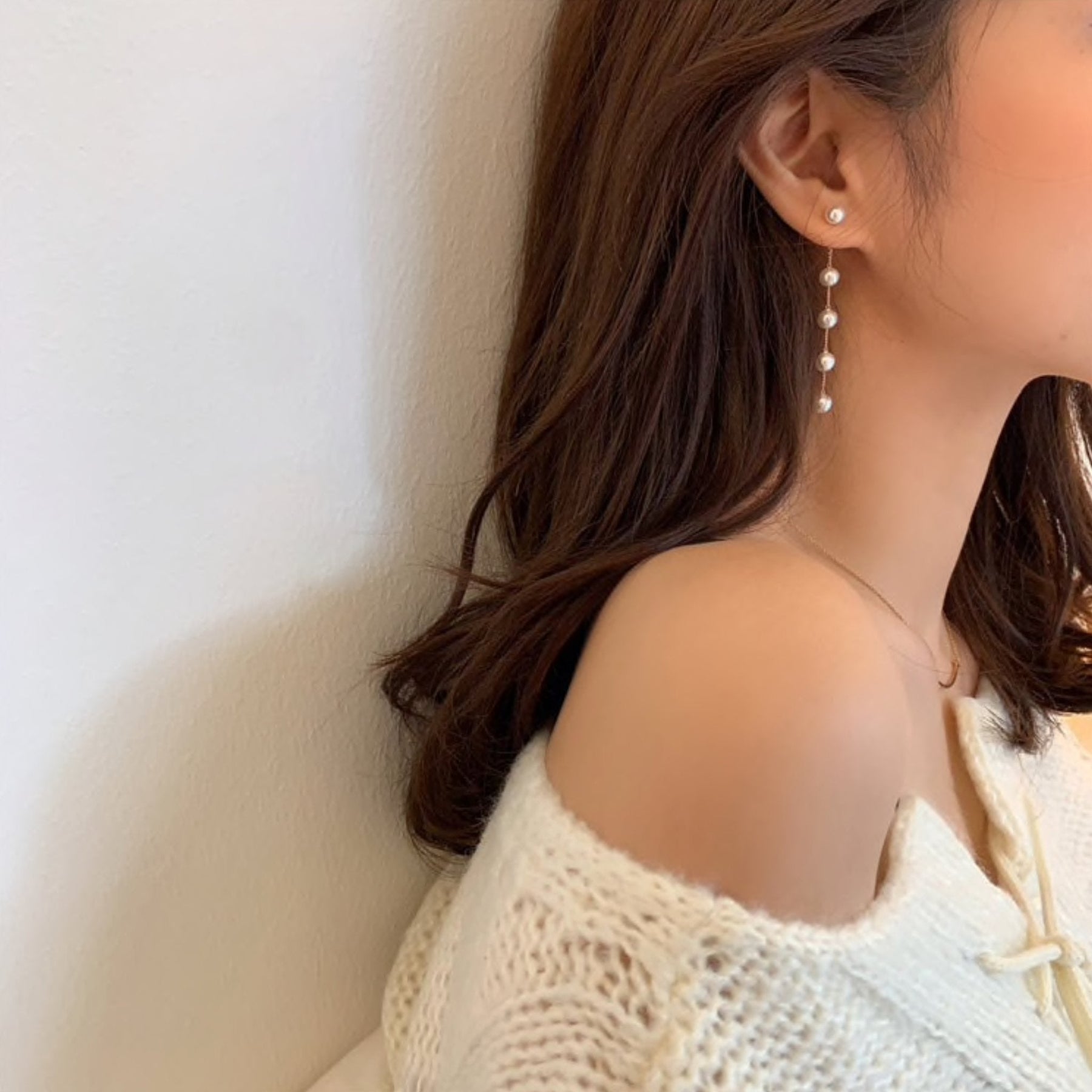 Earrings : Oorbellen Roze - Pearl Drop 5cm in van Pantino