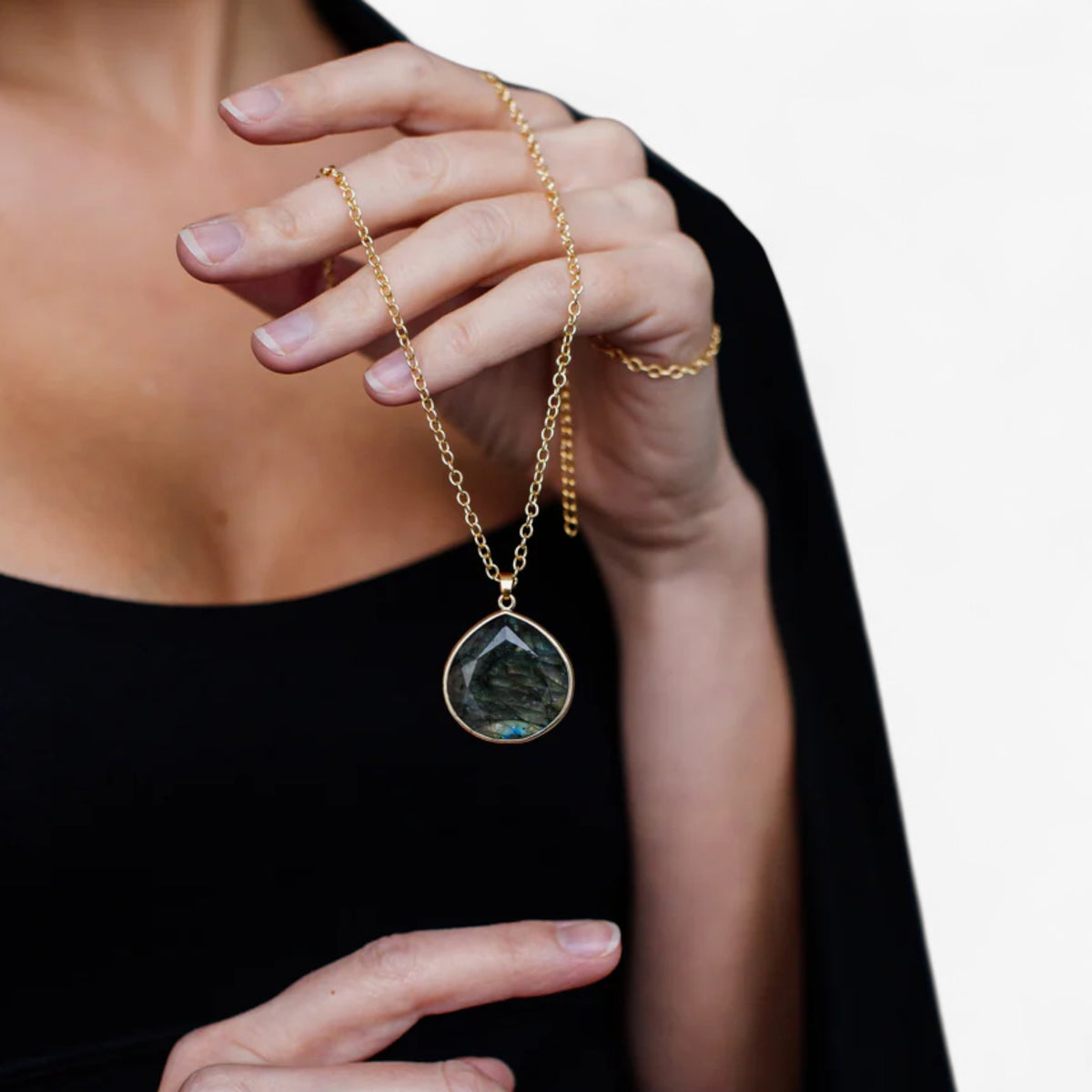 Necklace : Natuurlijke Labradoriet Gouden in van Pantino