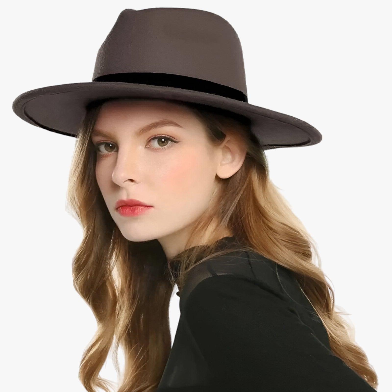 Fedora Hat : Unisex Vintage Wol Fedora - Tijdloze Stijl voor Koel Weer - Zwart in van Pantino
