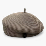 Chapeau de paille élégant pour femme avec large bord pour le soleil d'été
