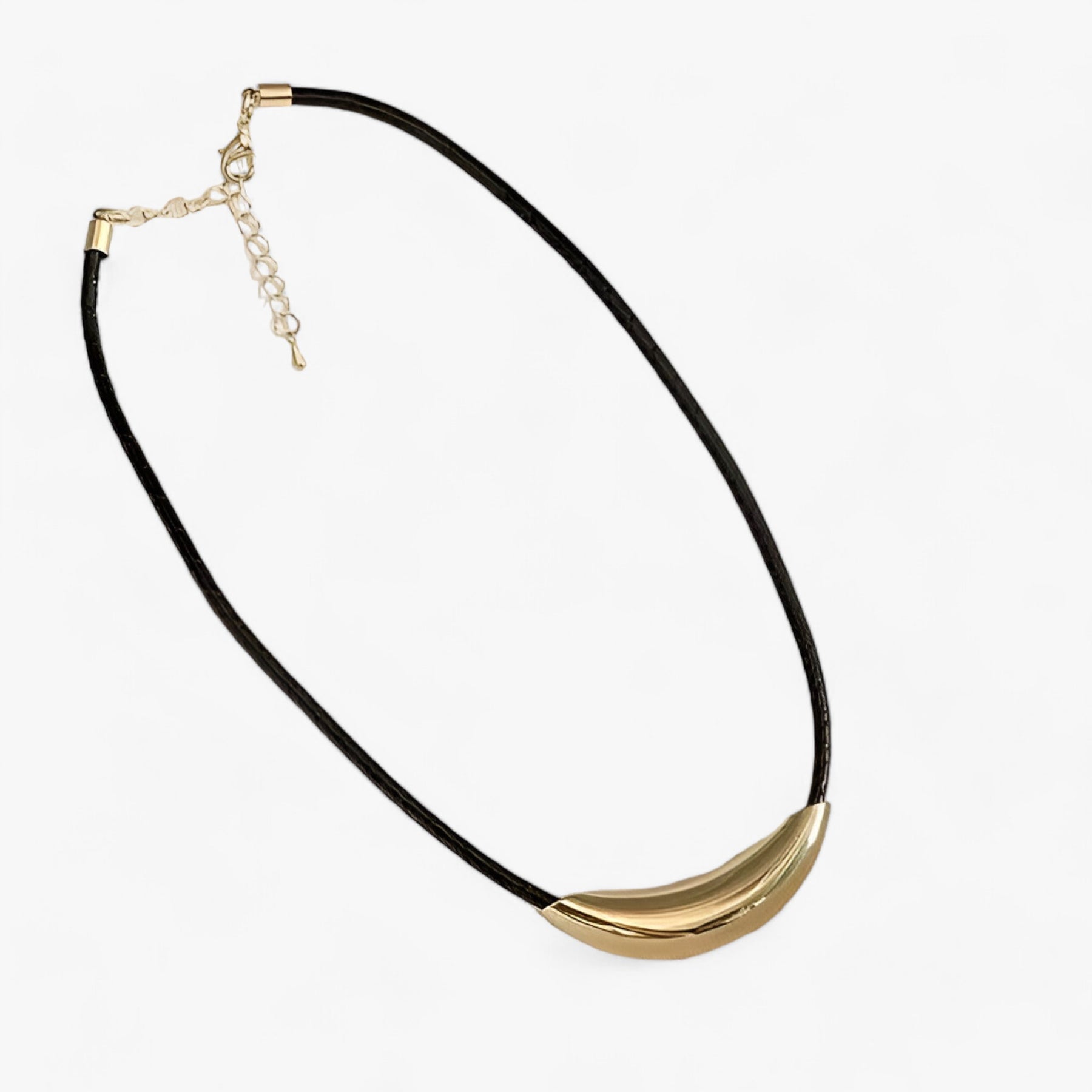 Necklace : Slangenbeen Ketting Dames - Voor een Verfijnde Afwerking in 1 van Pantino