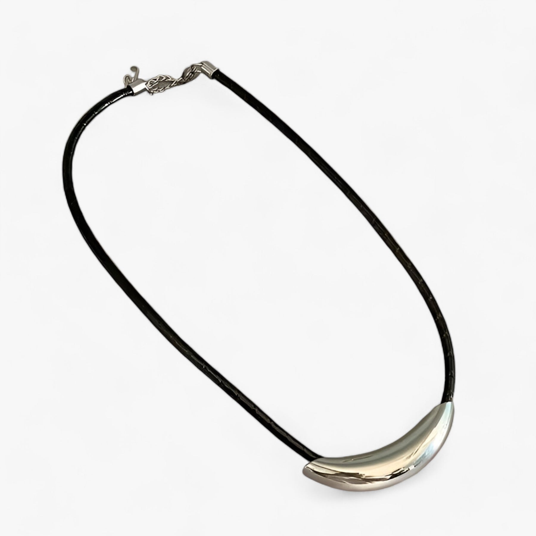 Necklace : Slangenbeen Ketting Dames - Voor een Verfijnde Afwerking in 2 van Pantino
