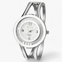 watches : Horloge Dames Hemelblauw - Modieuze Bangle - Elegant en Stijlvol in Wit van Pantino