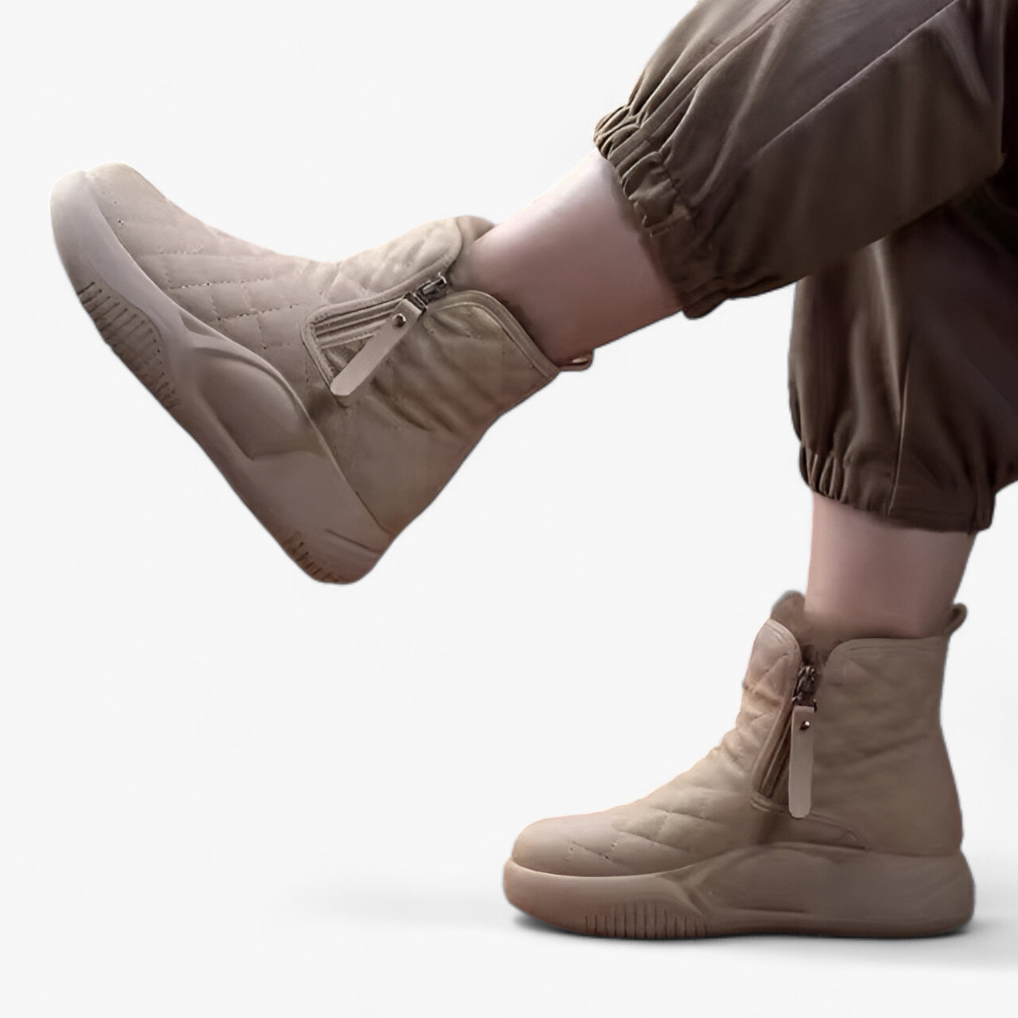 Snow Boots : Sneeuwlaarzen met Zijchain - Dikke Zool en Warme Comfort voor de Winter in Kaki van Pantino