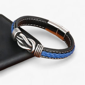 Men's Leather Bracelet : Heren Leren Armband Zwart - Echt Leer, Verstelbaar & Stoer Design in van Pantino