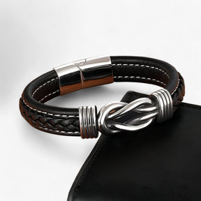 Men's Leather Bracelet : Heren Leren Armband Zwart - Echt Leer, Verstelbaar & Stoer Design in van Pantino