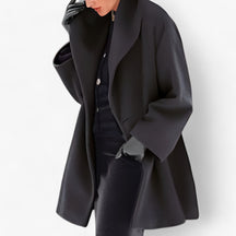 Trench Coat : Dames Blauwe Wollen Trenchcoat - Lange Elegante Winterjas in Variatie van Pantino