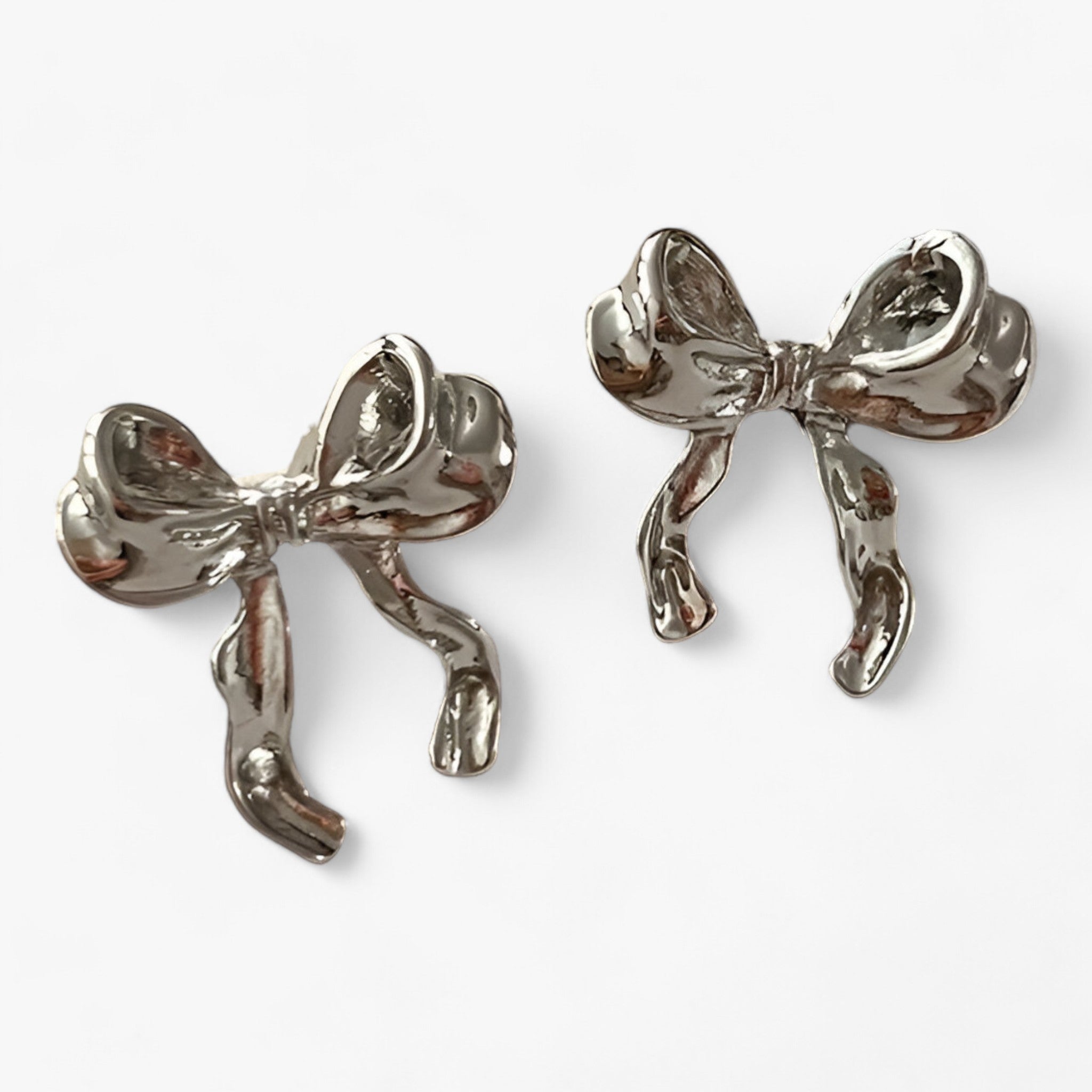Earrings : Strik Oorbellen Dames - Zoete & Coole Elegant in MY38975 van Pantino