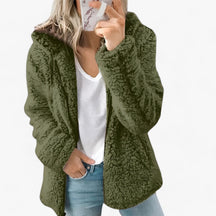 Jacket : Dames Wollen Jas Lichtgrijs met Fleece Voering - Warme Winterjas in Legergroen van Pantino