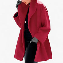 Trench Coat : Dames Blauwe Wollen Trenchcoat - Lange Elegante Winterjas in Rode kleur van Pantino