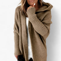 Cardigan : Cardigan Lavendel - Gebreide Hoodie - Chic en Comfortabel voor de Herfst in Khaki van Pantino