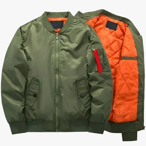 Bomber Jacket : Jack Donkergroen - Pilotenbomberjacke - Militairwarmte voor Herfst en Winter in Donkergroen van Pantino